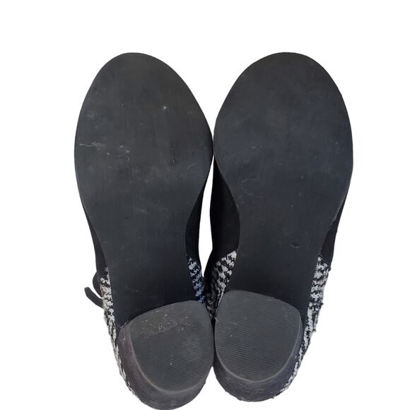 bp | Leather and Herringbone Knit Side Zip Heeled Ankle Trolley Booties - Picture 8 of 10